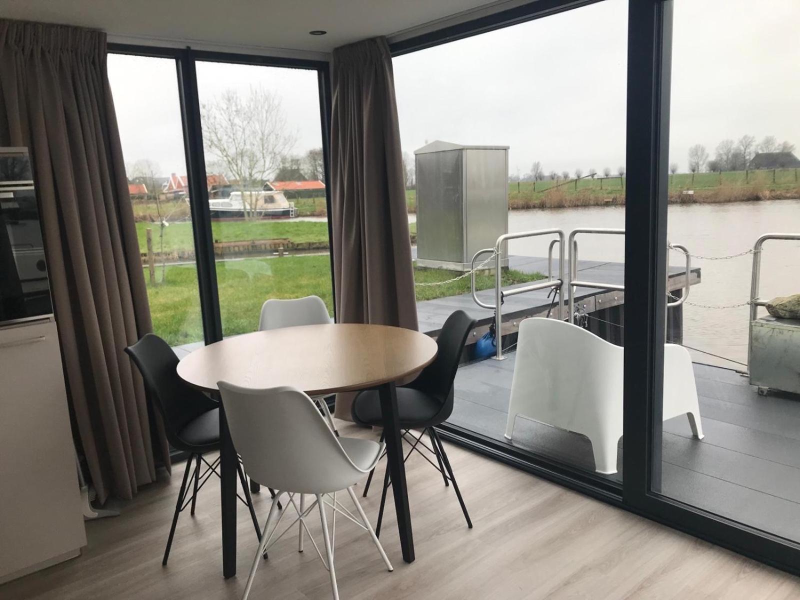 Uniek Overnachten In Een Tiny House Op De Appelhof Wommels 外观 照片